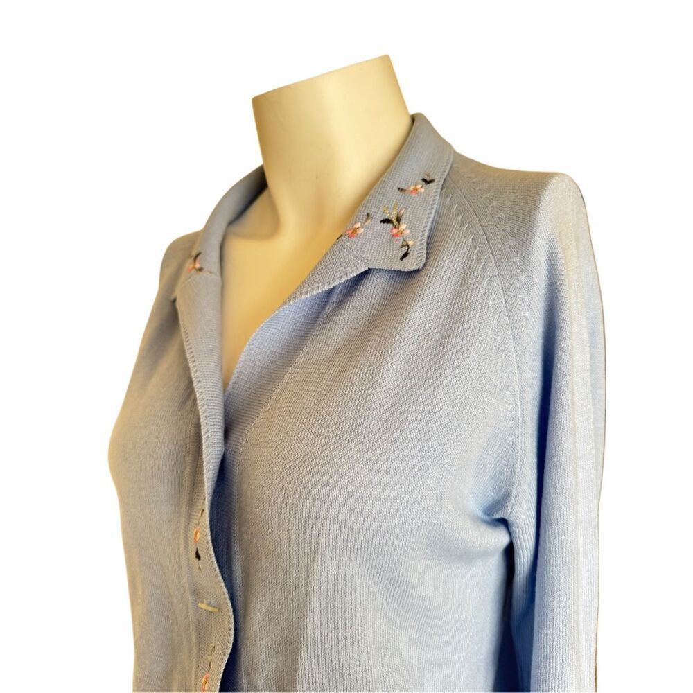 Women’s baby blue floral embroidered cardigan sweater button up